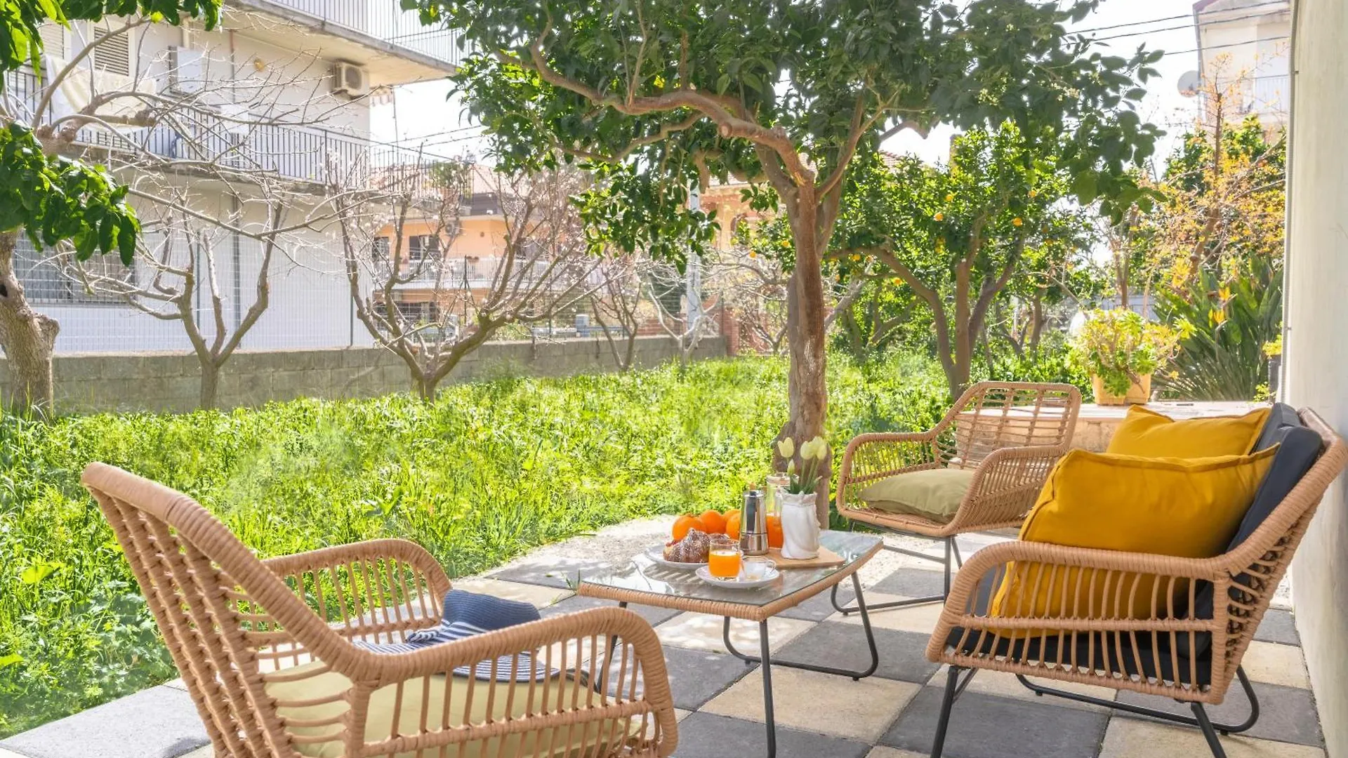 L'Arancio E I Pesci Rossi Apartment Calatabiano